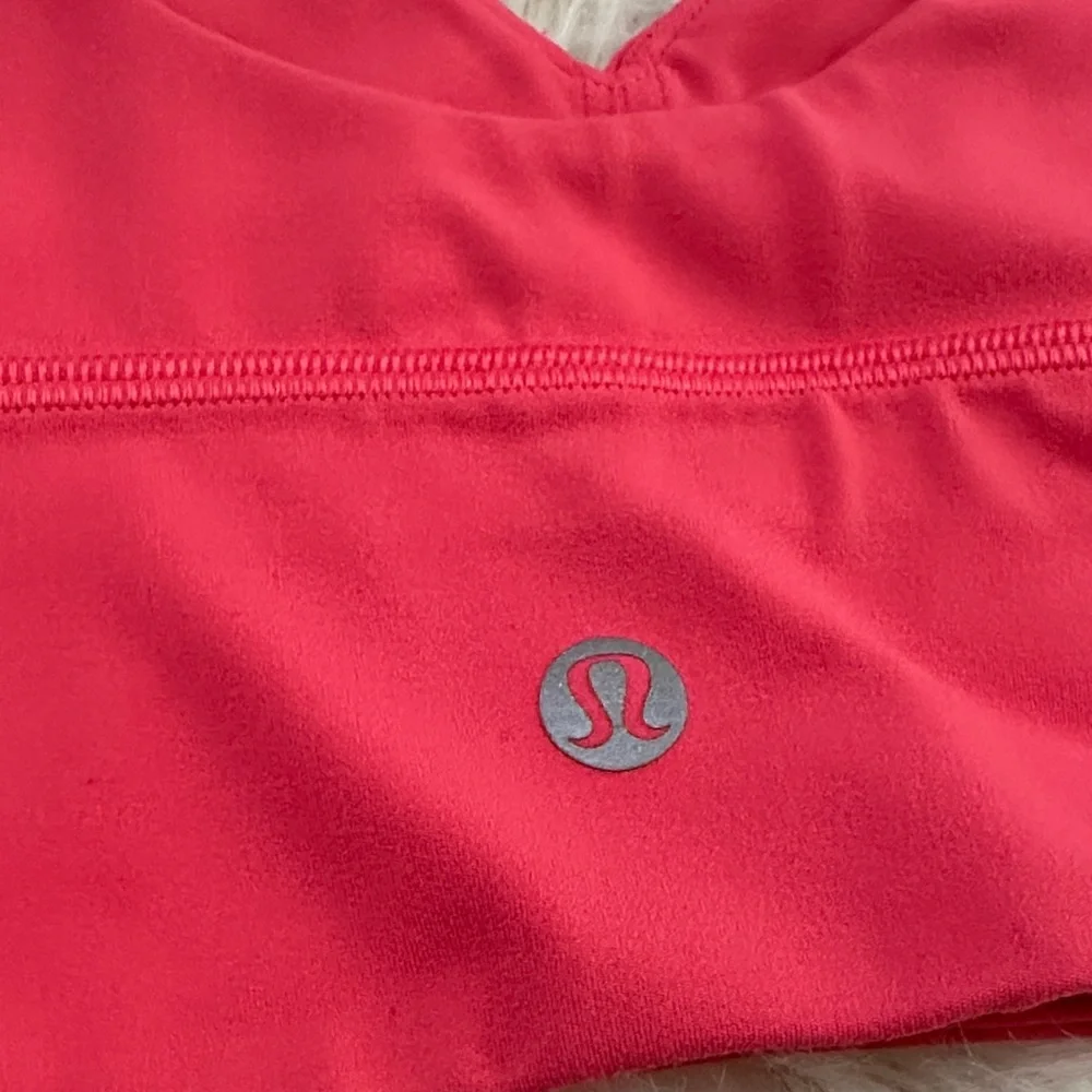 Lululemon Athletica align V-neck bra
